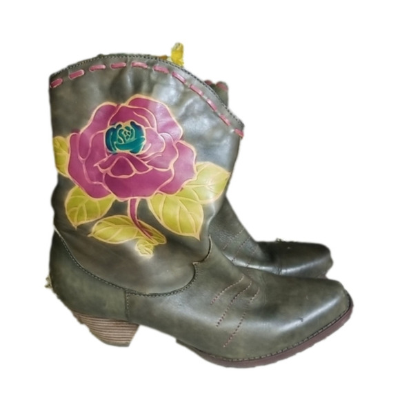 𝅺l` Artiste Spring step green boots - Picture 1 of 10